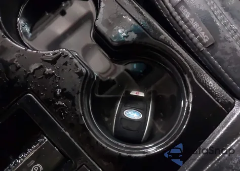 2018 Subaru Outback 2.5I Limited z USA, uszkodzony, nr VIN 4S4BSANC1J3387438